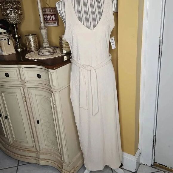 Bar III cream tank maxi dress size XL - Picture 1 of 4